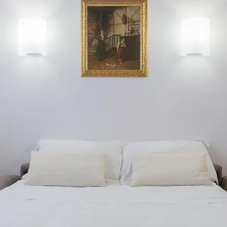 Center Ztl Lovely Ferrara