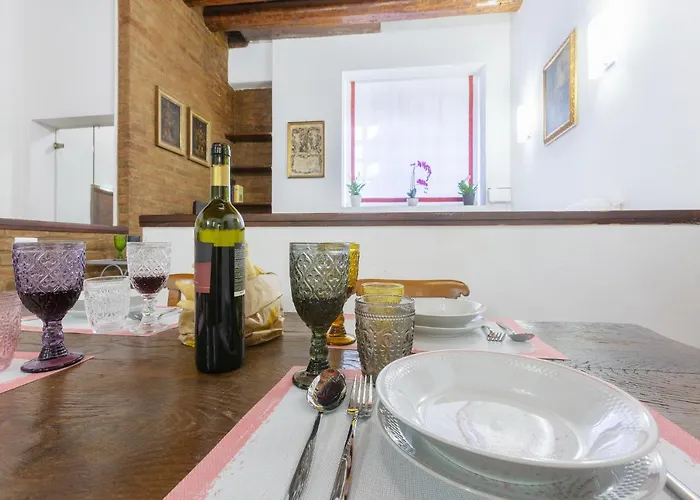 Apartament Guesthost - Center Ztl Lovely Ferrara