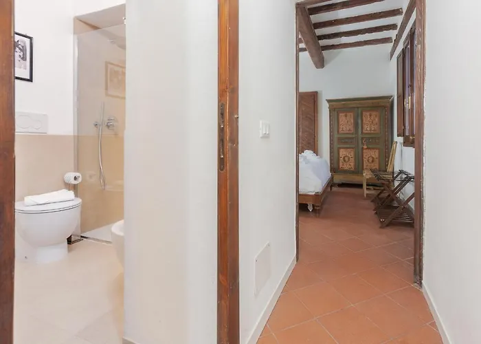 Apartament Guesthost - Center Ztl Lovely Ferrara