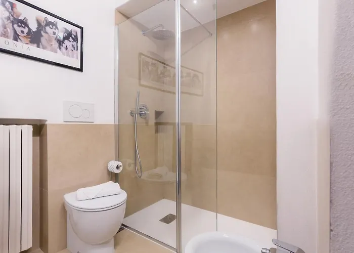 Guesthost - Center Ztl Lovely Apartment