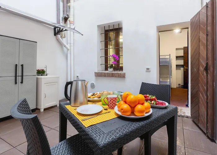 Apartament Guesthost - Center Ztl Lovely *