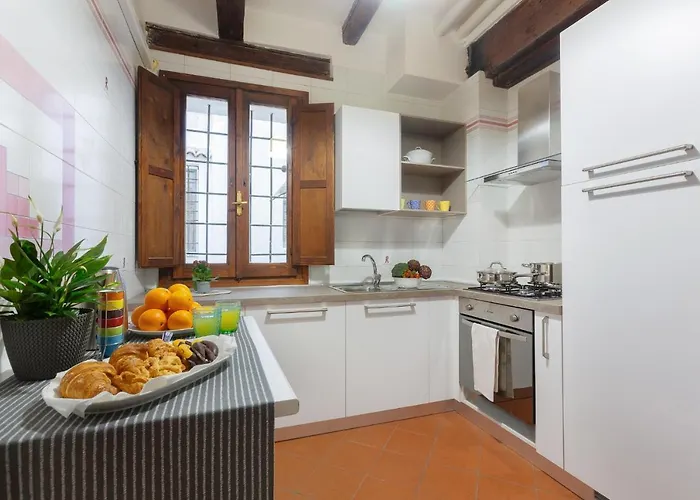 Apartament Guesthost - Center Ztl Lovely *